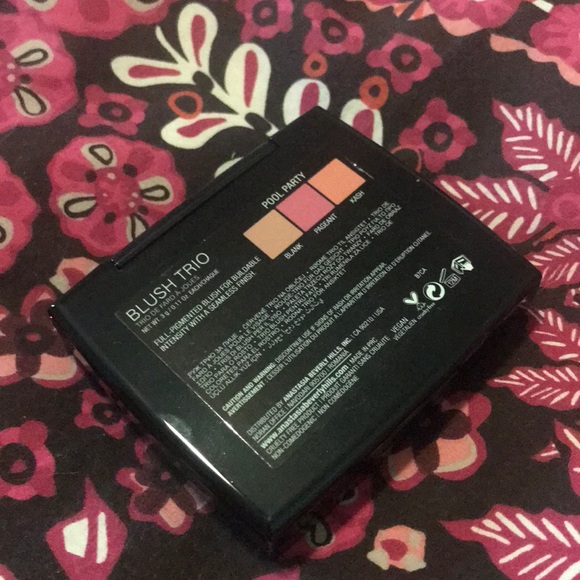 Anastasia Beverly Hills Blush Trio - Picture 5 of 7